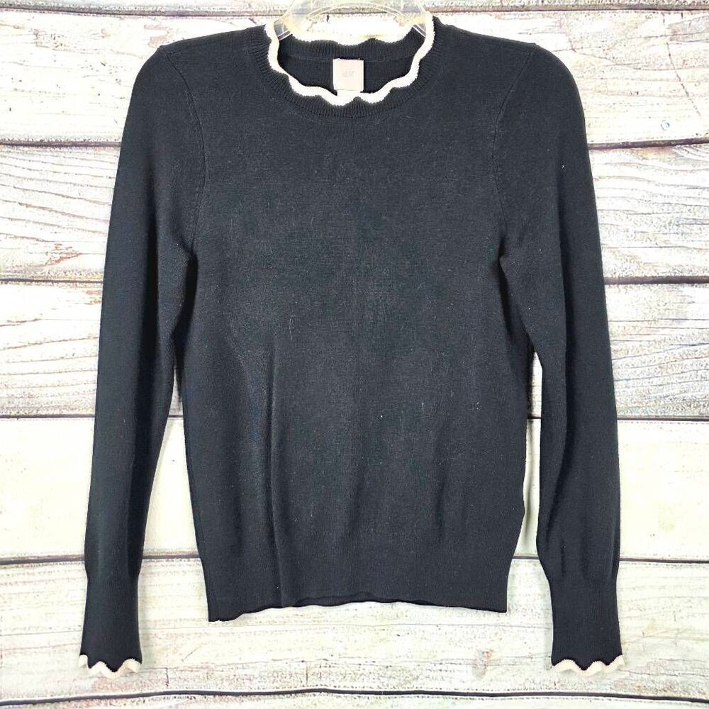 H&M Black Knit Sweater XS Scalloped Trim Long Sleeve
